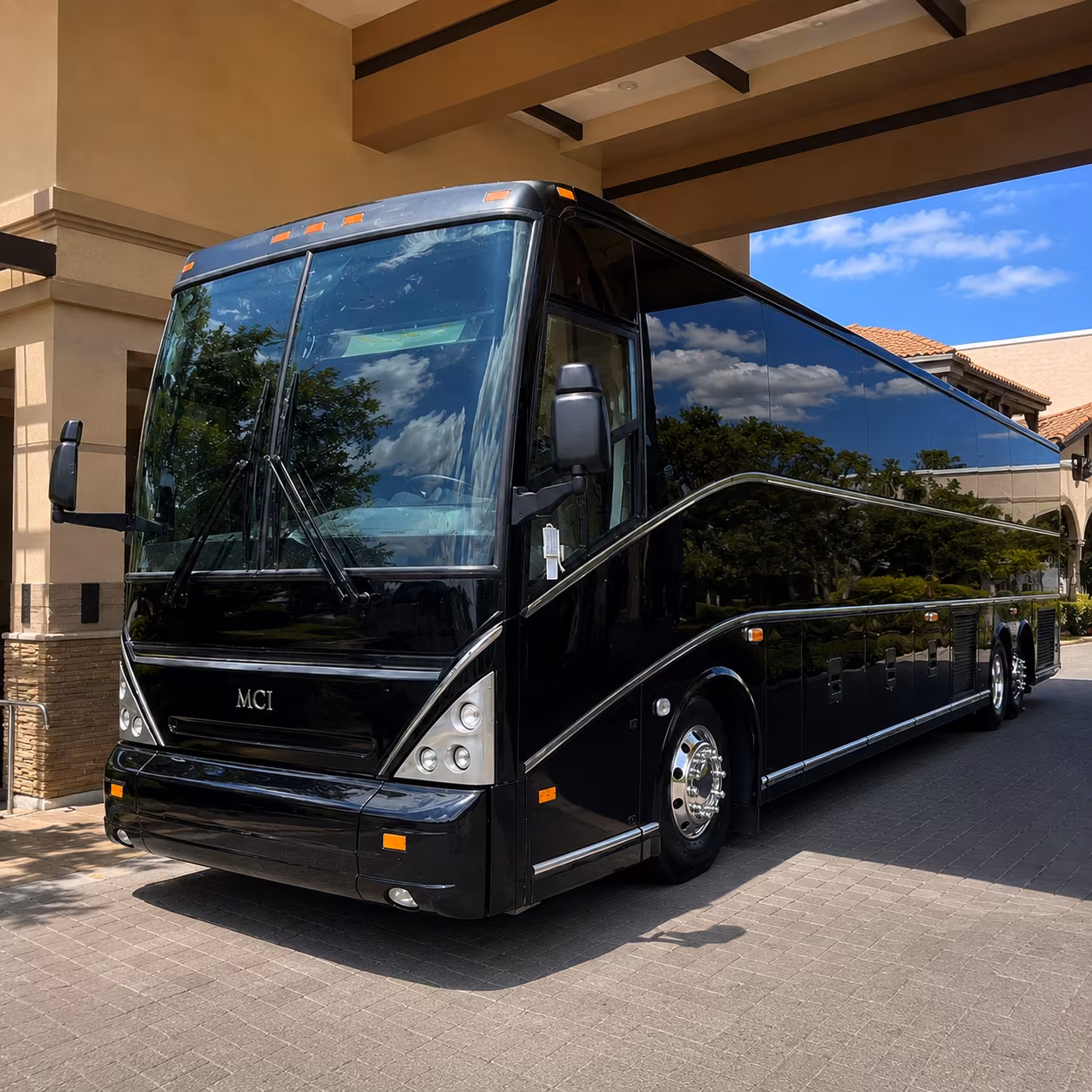 charter buses for midland performing arts and fine arts field trips