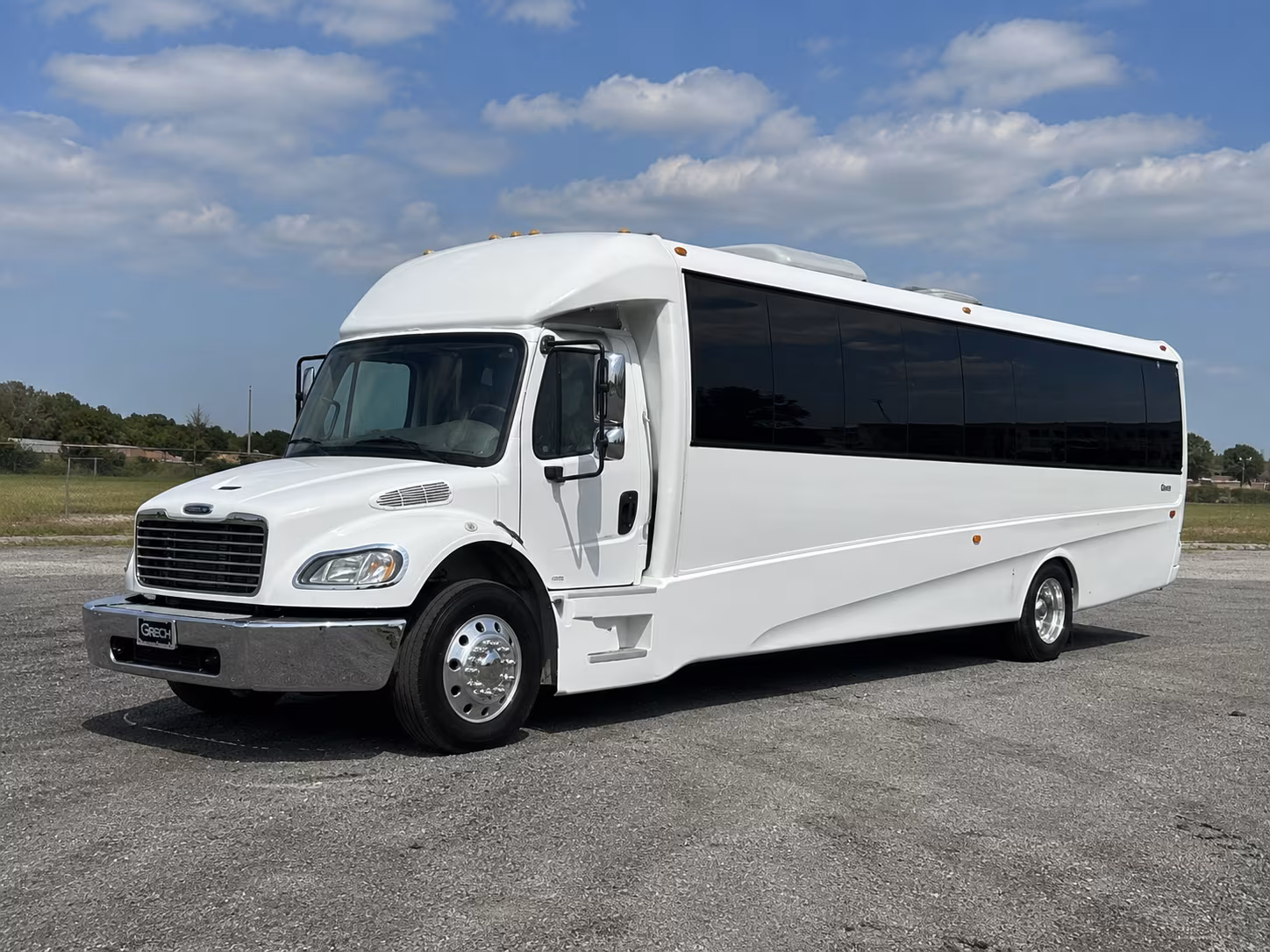 midland 50 passenger party bus