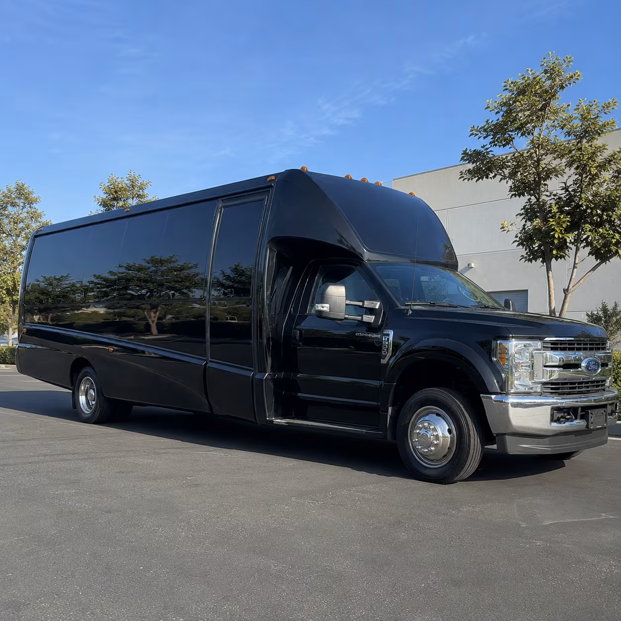 midland party buses for bar crawls along wall street and big spring street