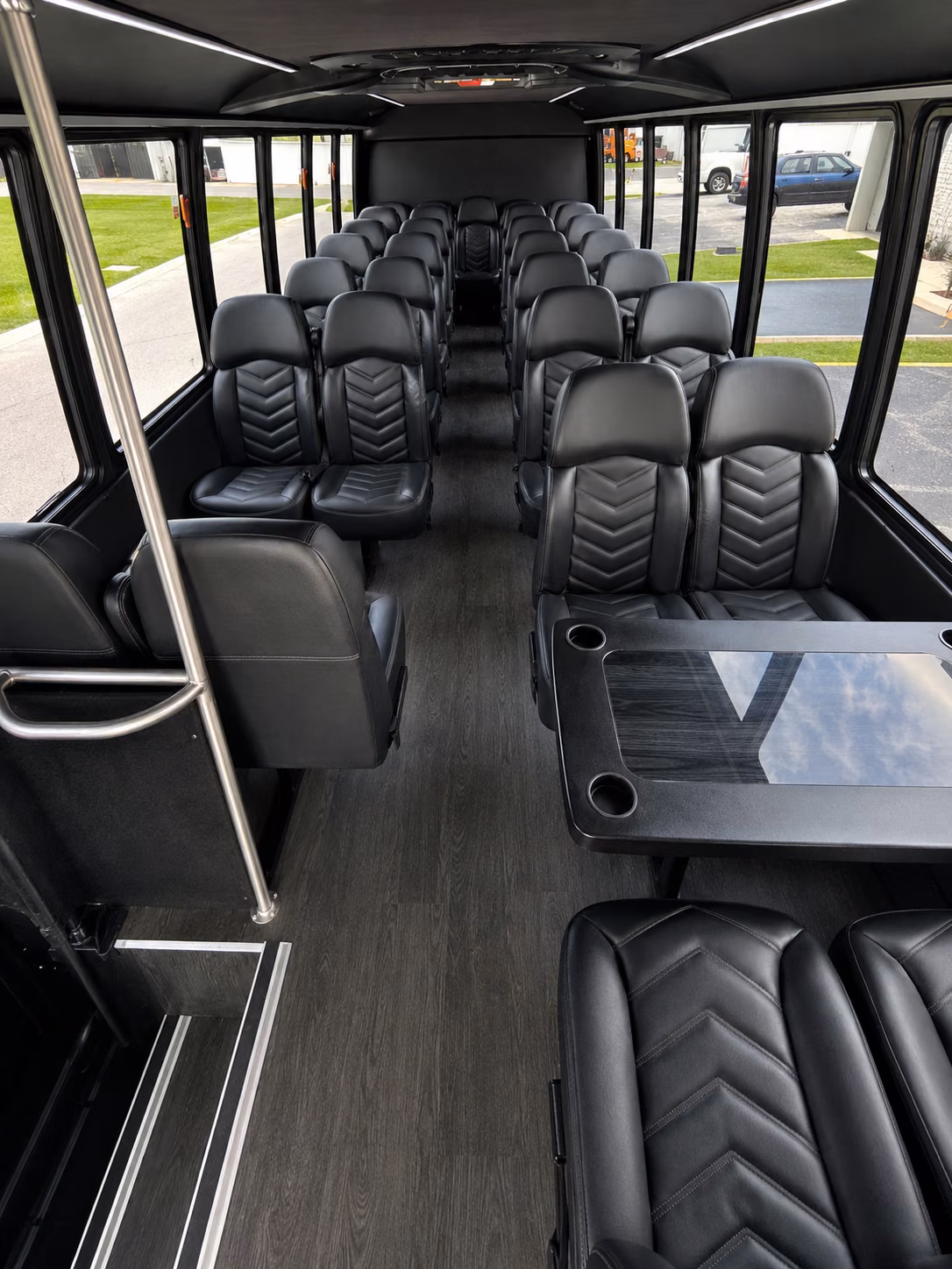 minibus rentals for midland executive meetings and private conference groups